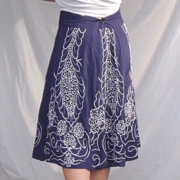 VINTAGE | MEDITERRANEAN Midi Skirt - Picture 2 of 4